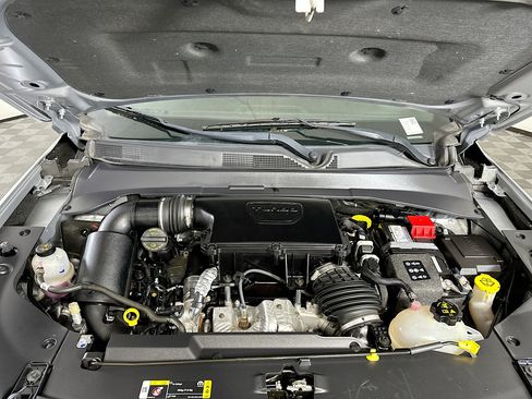 Used 2023 Jeep Compass Limited image 33