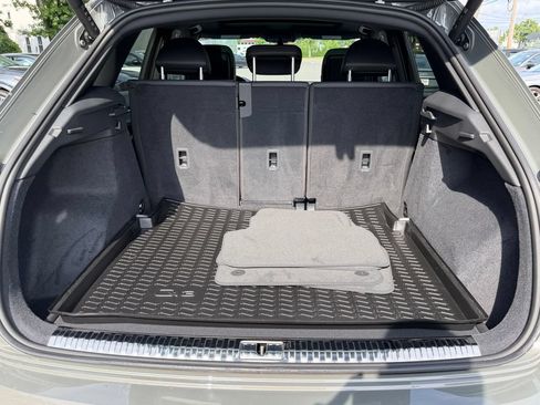 Used 2024 Audi Q3 2.0T Premium AWD/4WD image 30