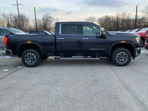 New 2026 GMC Sierra 2500 SLT w/ SLT Premium Package image 3