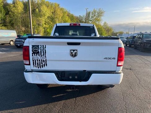 Used 2019 RAM 1500 Express w/ Express Value Package AWD/4WD image 5