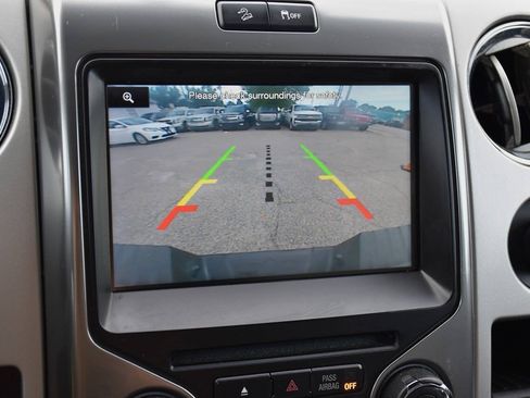 Used 2014 Ford F150 FX4 w/ Equipment Group 402A Luxury AWD/4WD image 20