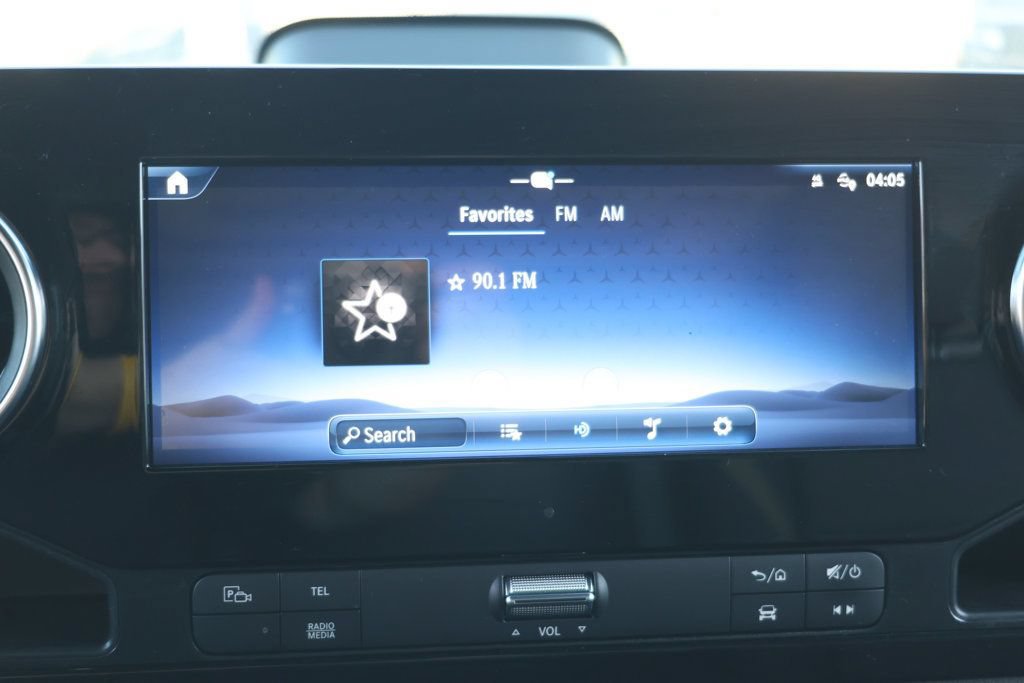 Used 2025 Mercedes-Benz Sprinter 2500 image 17