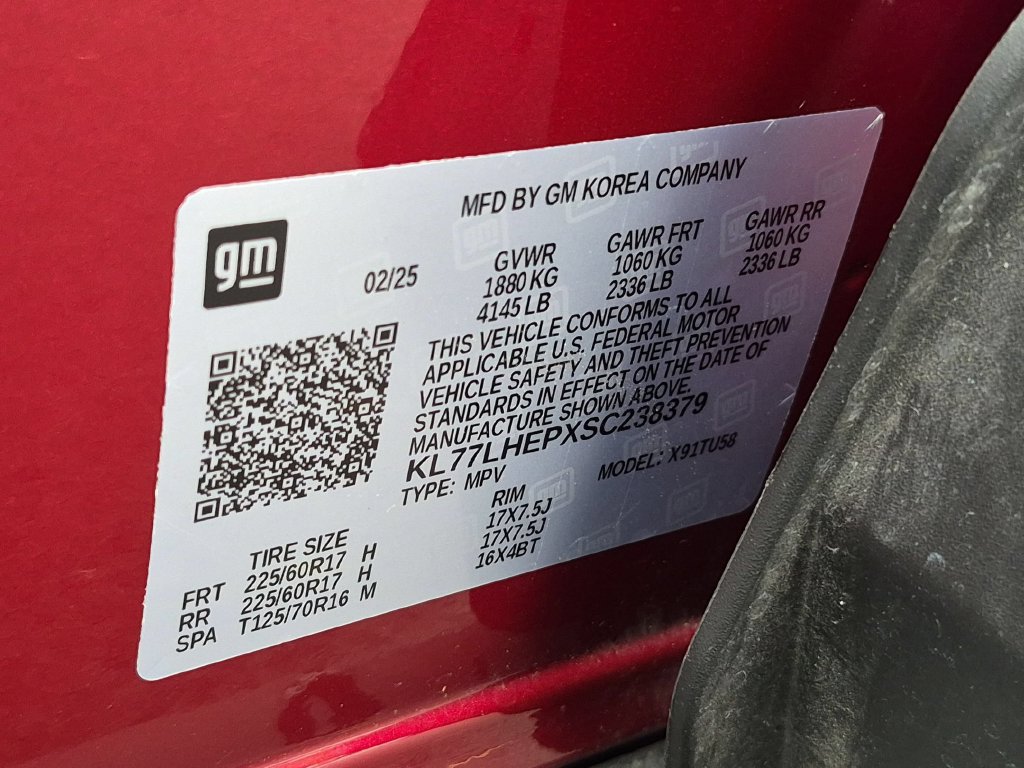 Used 2025 Chevrolet Trax LT w/ LT Convenience Package FWD image 34