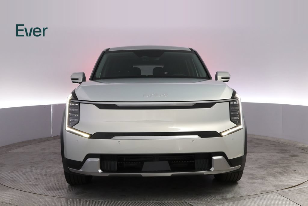 Used 2026 Kia EV9 Light RWD image 12