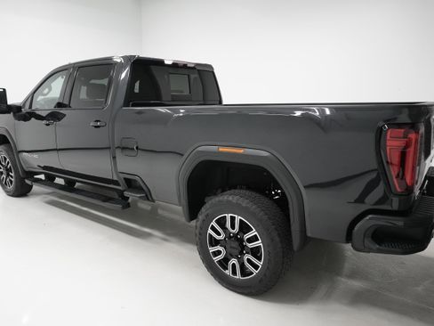 Used 2020 GMC Sierra 3500 AT4 w/ AT4 Premium Package image 5