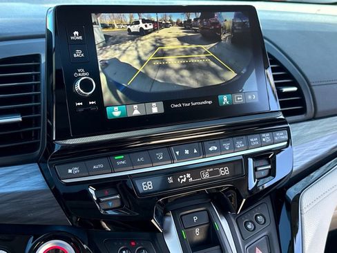 Certified 2025 Honda Odyssey Elite image 30