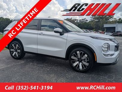 New 2026 Mitsubishi Outlander SE