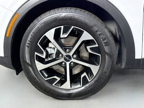Used 2023 Kia Sportage EX image 38
