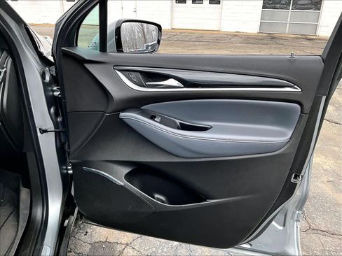 Used 2023 Buick Enclave Essence w/ Experience Buick Package image 12