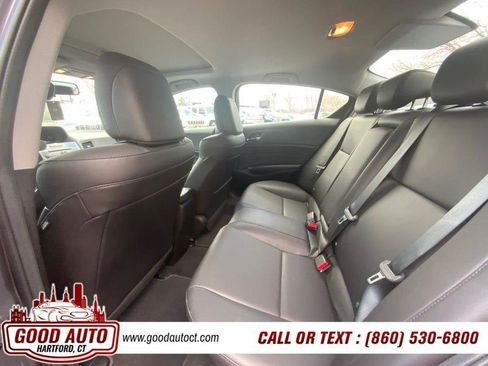 Used 2017 Acura ILX Sedan w/AcuraWatch Plus image 9