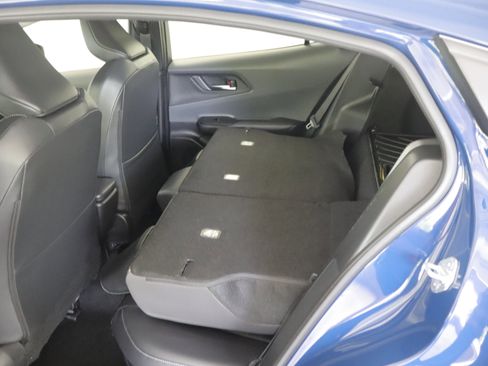 Used 2024 Toyota Prius XLE AWD/4WD image 21