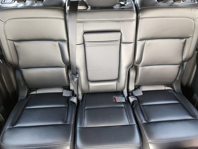Certified 2023 Ford Explorer XLT w/ Equipment Group 202A AWD/4WD image 17