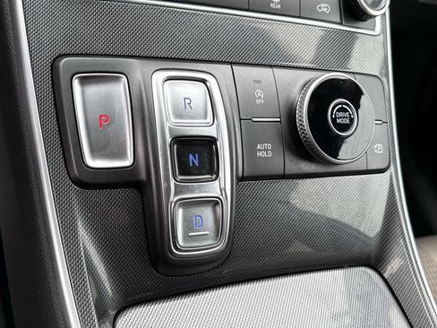 Certified 2023 Hyundai Santa Fe SE image 21