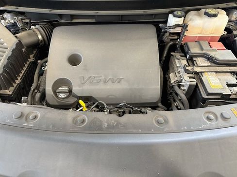 Used 2023 Buick Enclave Essence AWD/4WD image 32
