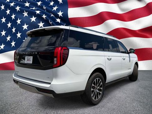 Certified 2025 Ford Expedition Max Platinum AWD/4WD image 12