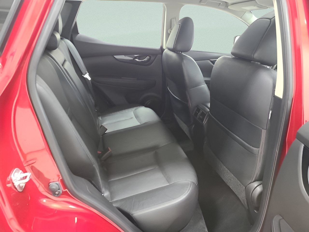 Used 2017 Nissan Rogue Sport SL w/ SL Premium Package AWD/4WD image 16