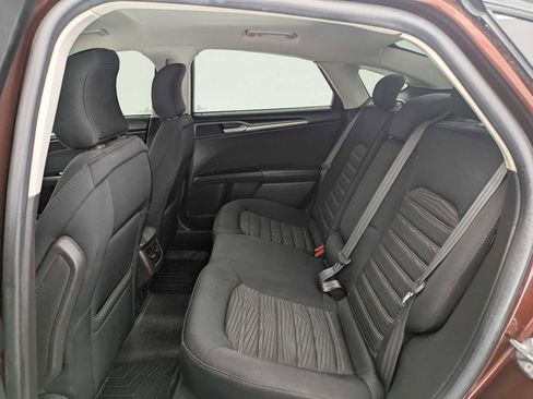 Used 2016 Ford Fusion SE image 20