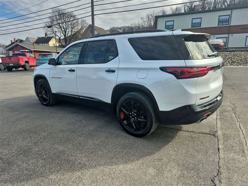 Used 2023 Chevrolet Traverse Premier w/ Redline Edition image 13