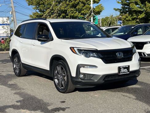 Used 2022 Honda Pilot Sport image 6
