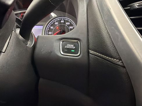 Used 2021 GMC Acadia SLE w/ Driver Convenience Package image 25