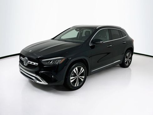 Certified 2025 Mercedes-Benz GLA 250 image 3