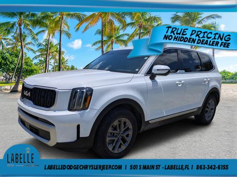 Used 2025 Kia Telluride LX FWD image 7