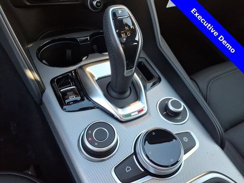 New 2025 Alfa Romeo Giulia w/ Driving Assist Package image 24