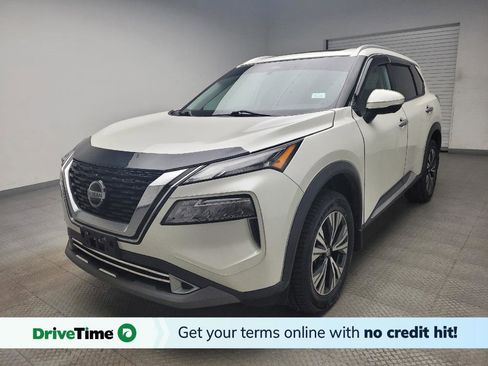 Used 2021 Nissan Rogue SV w/ Premium Package image 1