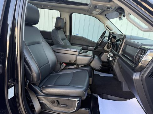 Used 2023 Ford F250 Lariat w/ Tremor Off-Road Package image 15