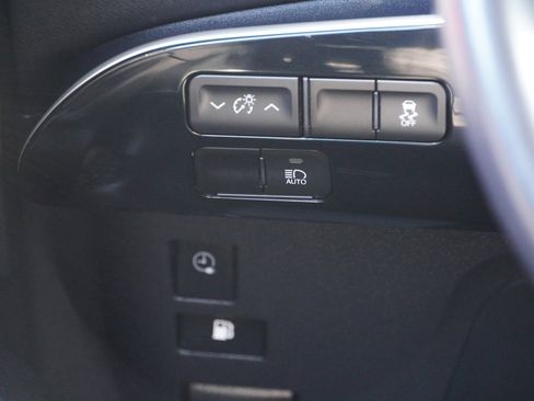 Certified 2022 Toyota Prius Prime LE image 39