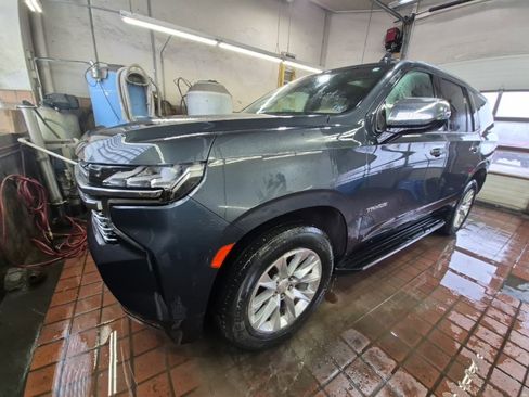 Used 2022 Chevrolet Tahoe Premier image 3