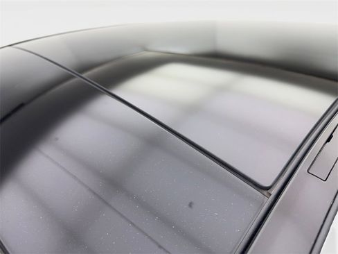 Used 2025 Mercedes-Benz C 300 Sedan image 20