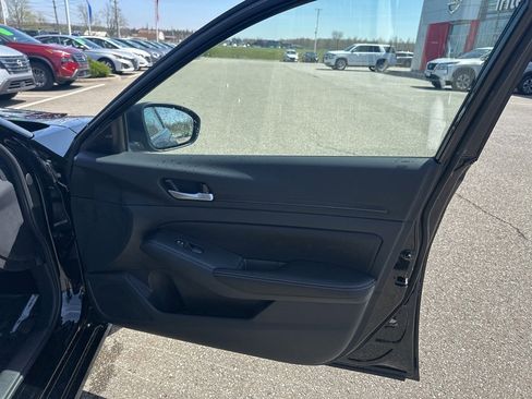 Certified 2025 Nissan Altima 2.5 SV image 22