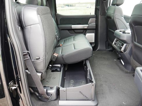 Used 2026 Ford F350 Platinum AWD/4WD image 32