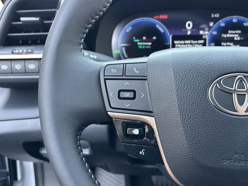 New 2026 Toyota Crown Signia XLE image 37