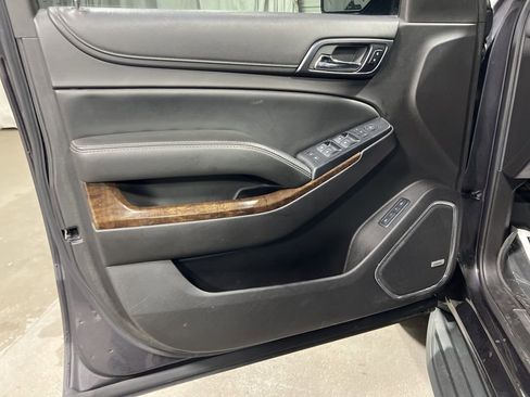 Used 2015 Chevrolet Tahoe LT image 27