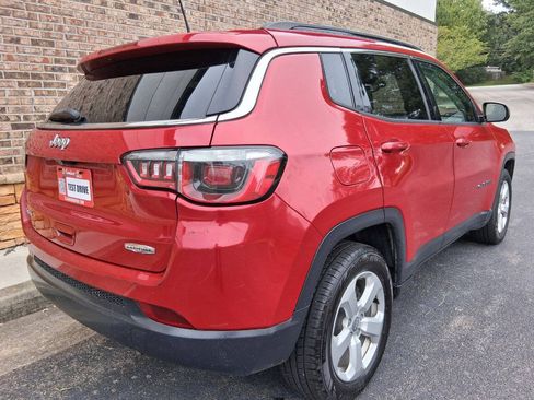 Used 2020 Jeep Compass Latitude AWD/4WD image 5