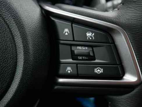 Certified 2025 Subaru Outback Premium AWD/4WD image 29