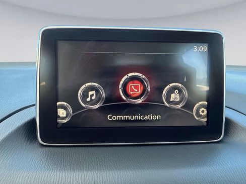 Used 2015 MAZDA MAZDA3 i Grand Touring image 17