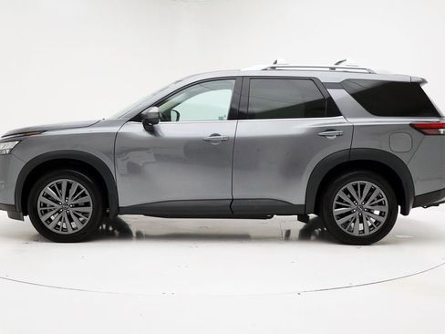 Used 2024 Nissan Pathfinder SL w/ SL Premium Package image 6