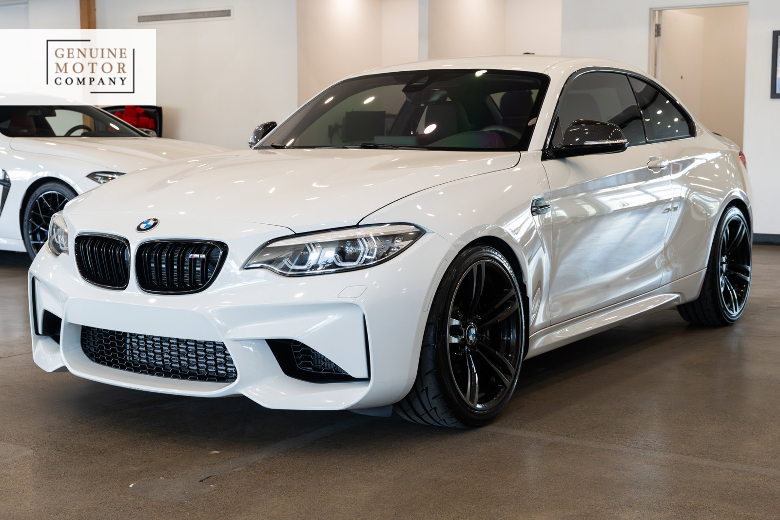 Used 2018 BMW M2 RWD image 1