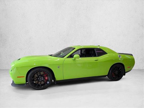 Used 2023 Dodge Challenger SRT Hellcat w/ Driver Convenience Group RWD image 9