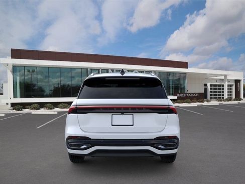 New 2026 Lincoln Nautilus Black Label AWD/4WD image 5