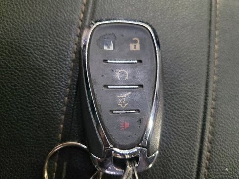 Used 2019 Chevrolet Traverse LT AWD/4WD image 32