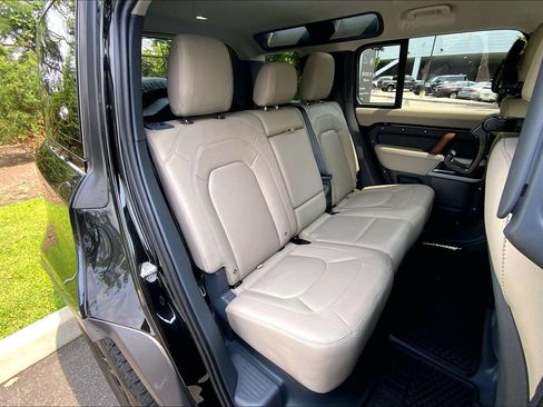 Used 2024 Land Rover Defender 110 S AWD/4WD image 19