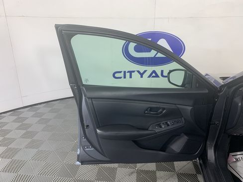 Used 2024 Nissan Sentra S FWD image 13