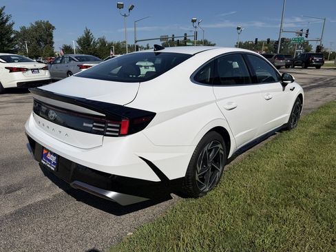 Used 2026 Hyundai Sonata SEL FWD image 5