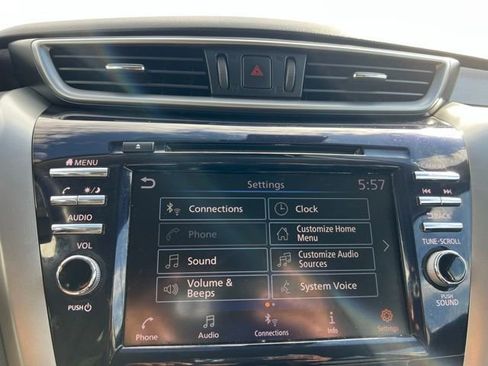 Used 2023 Nissan Murano SV AWD/4WD image 44