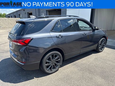 Used 2022 Chevrolet Equinox RS w/ RS Leather Package AWD/4WD image 2