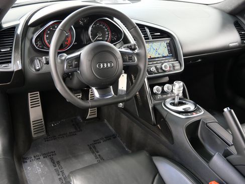 Used 2011 Audi R8 V10 AWD/4WD image 13
